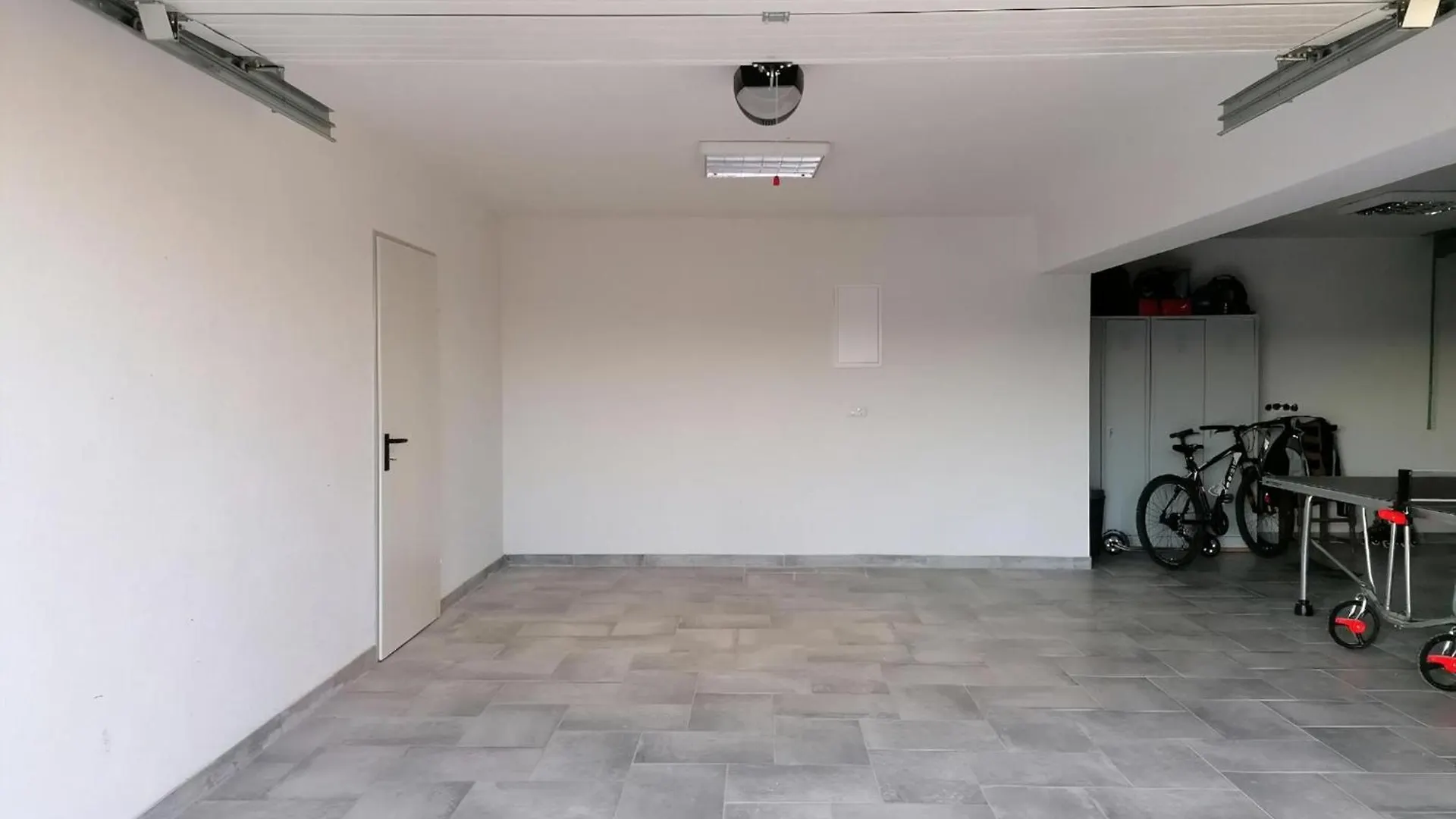 Apartment Fuer Zwei Erwachsene Und Zwei Kinder Sibinj Krmpotski