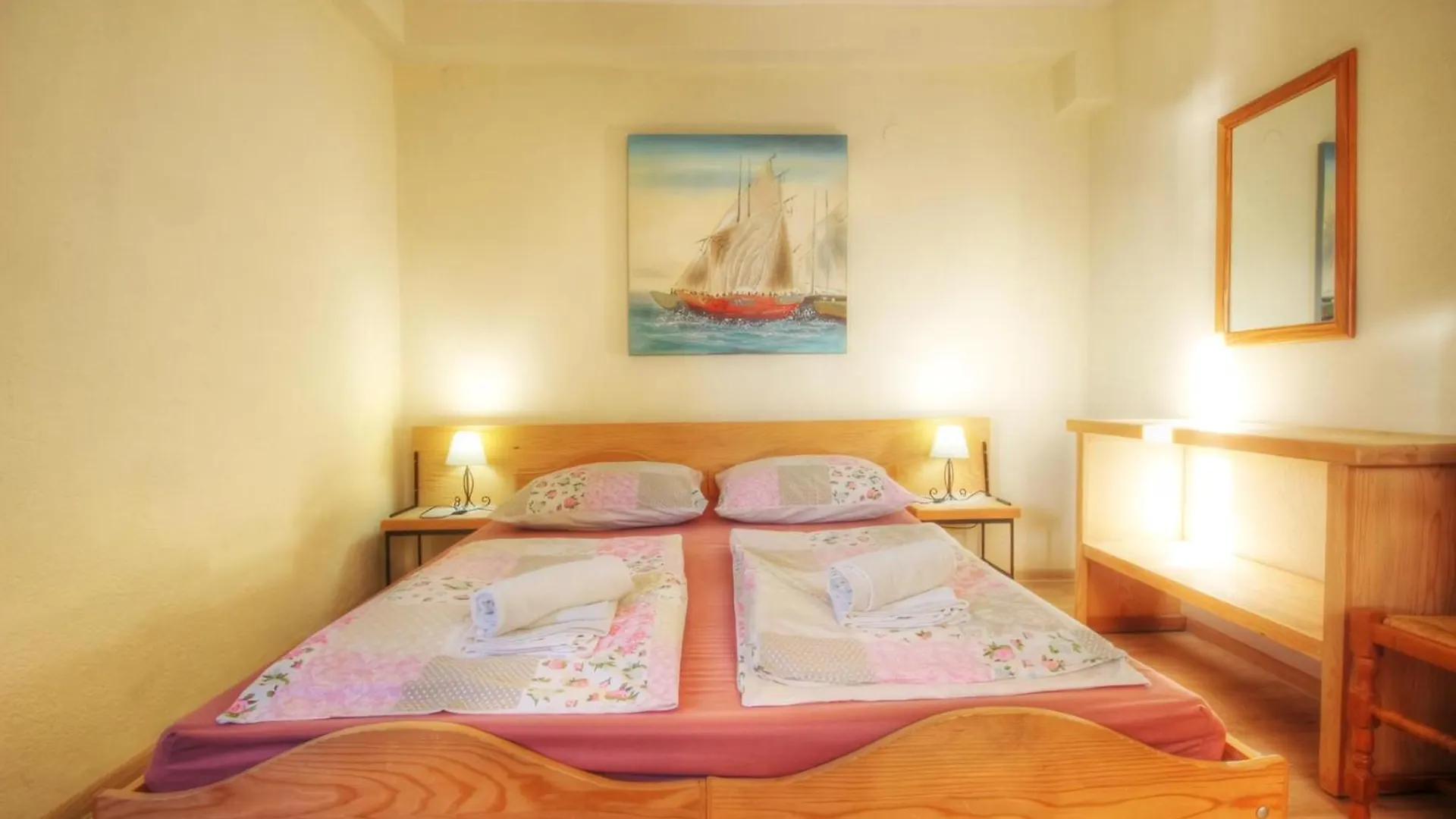 Apartment Fuer Zwei Erwachsene Und Zwei Kinder Sibinj Krmpotski Croatia