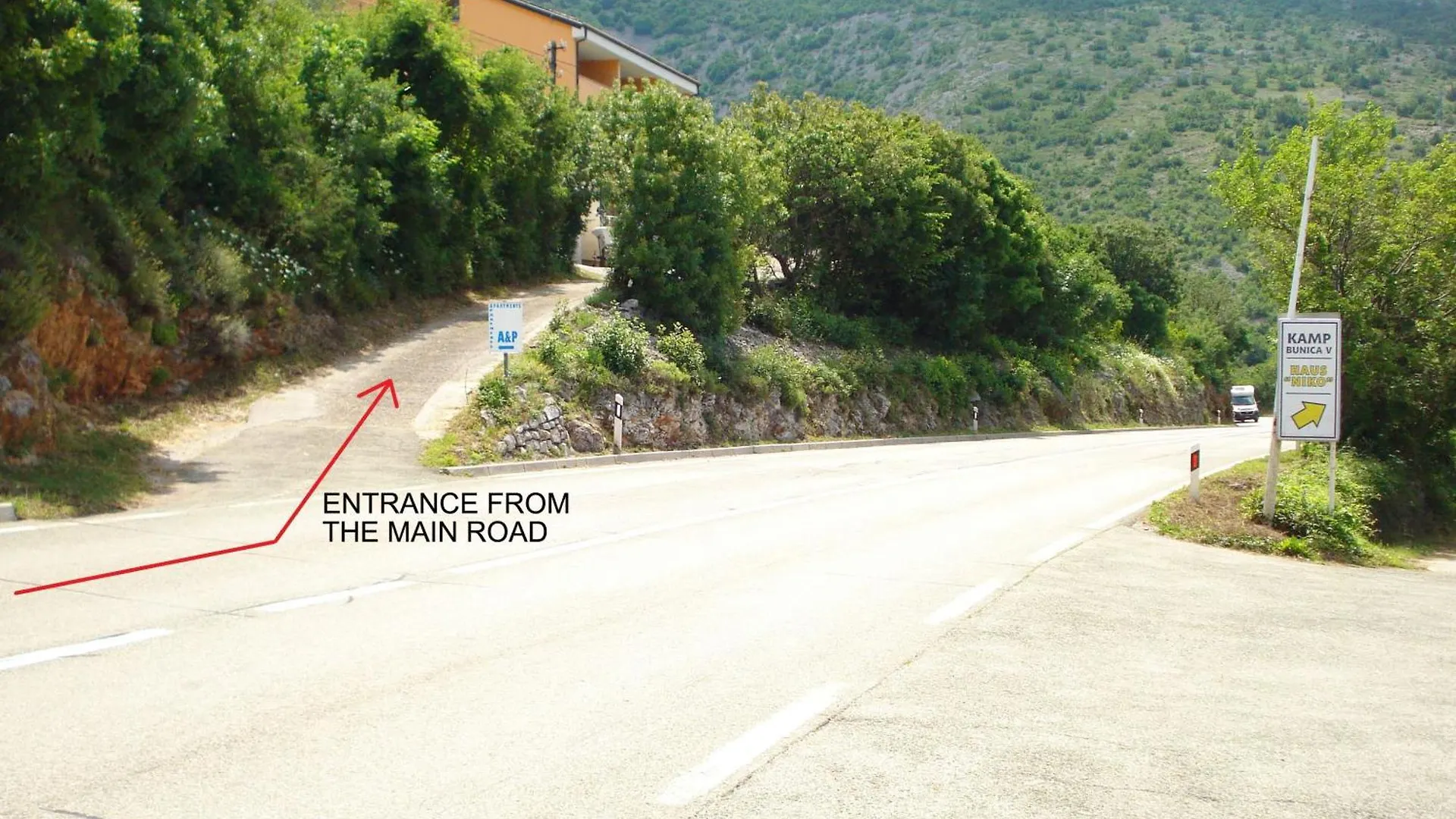 Apartment Fuer Zwei Erwachsene Und Zwei Kinder Sibinj Krmpotski Croatia