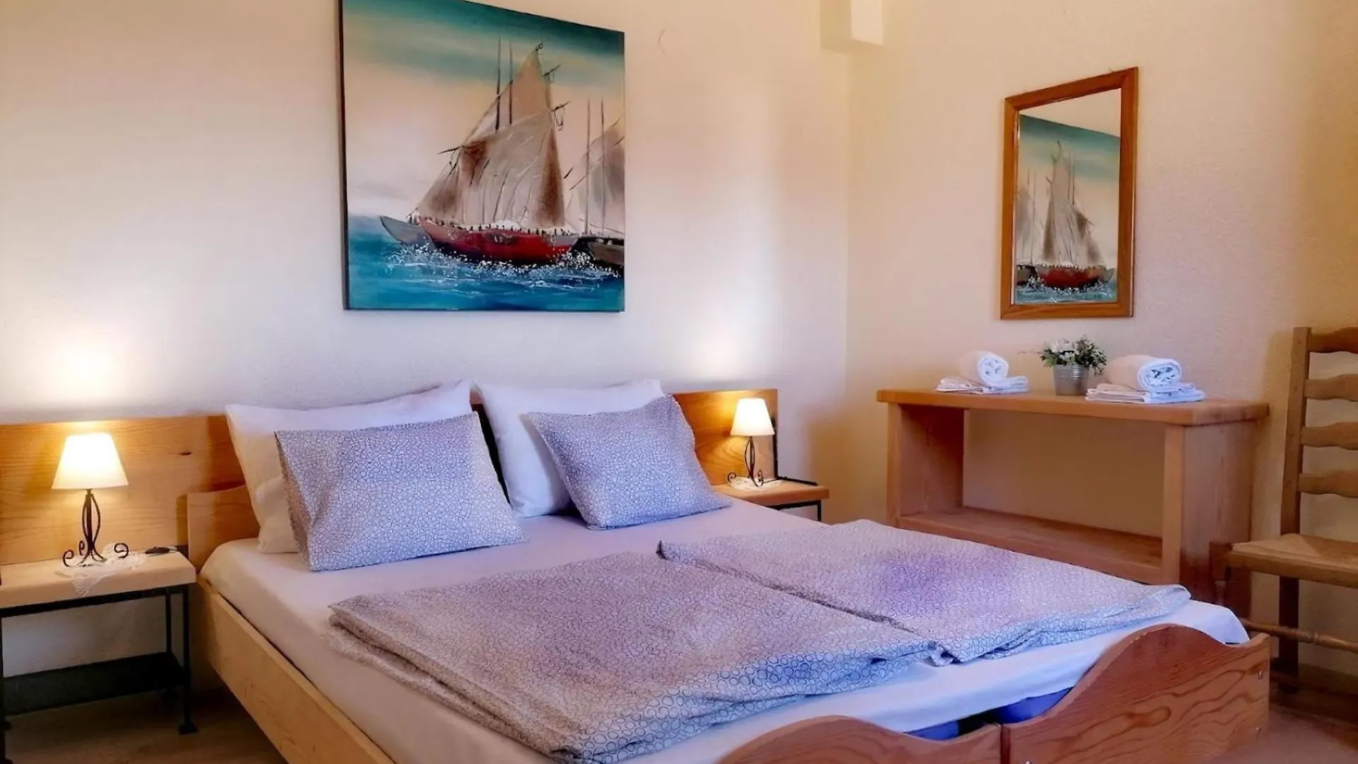 Apartment Fuer Zwei Erwachsene Und Zwei Kinder Sibinj Krmpotski 0*,  Croatia